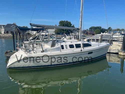 Hunter 310 Tekniset tiedot ja arvostelut